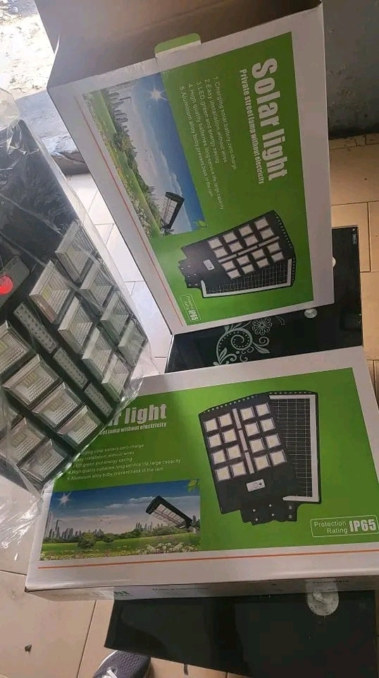 Lampadaires Solaires TW 500w Double face